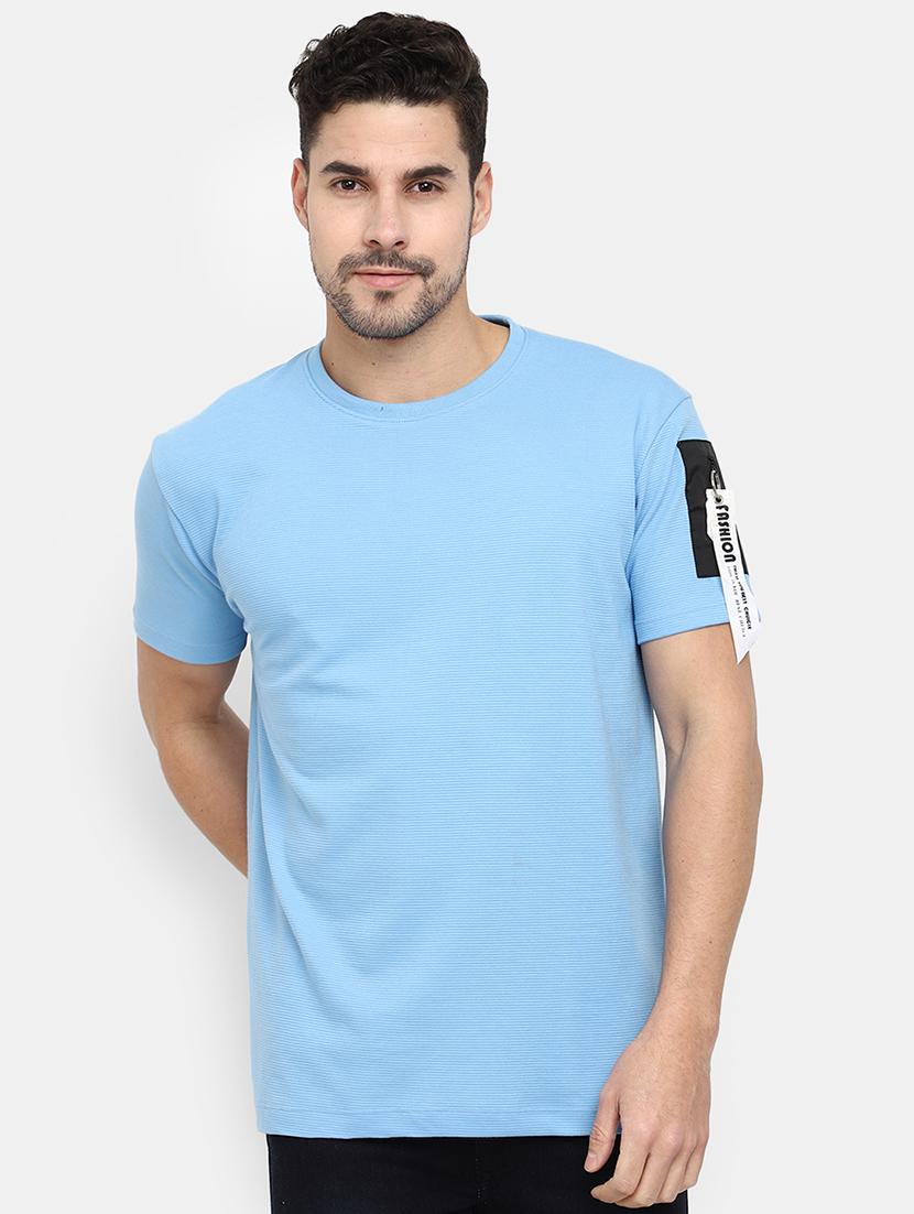 men round neck placement print t-shirt - 20671954 - Zoom Image - 0