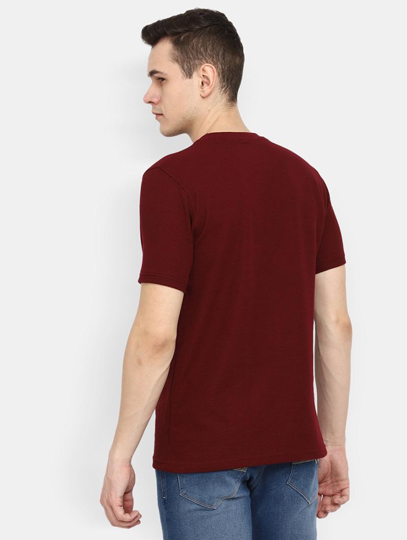 maroon self design round neck t-shirt - 20672380 - Standard Image - 3