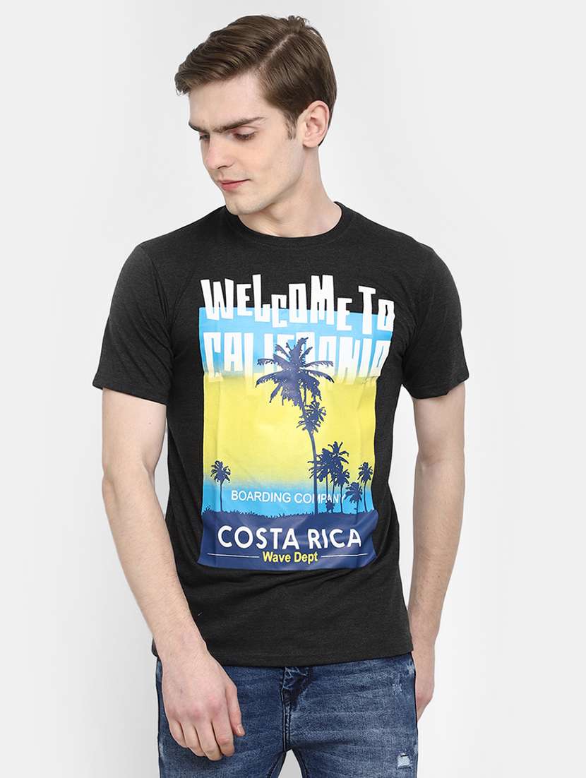 black front printed regular t-shirt