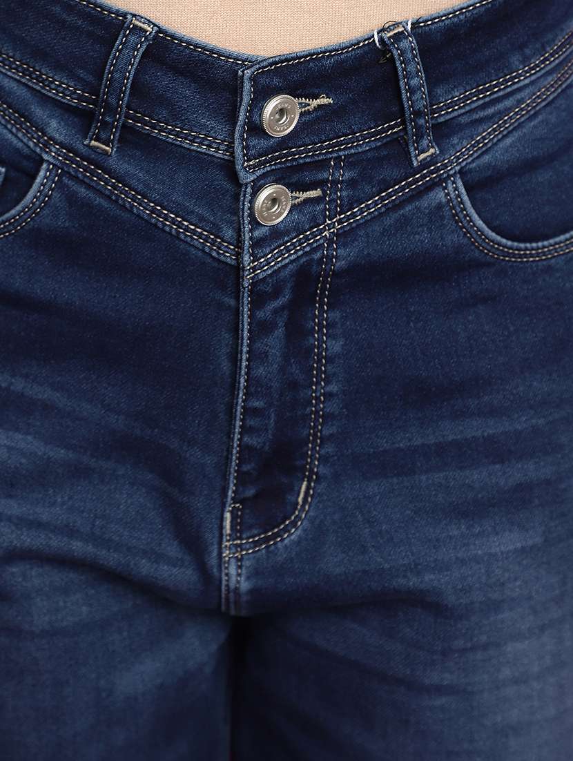 blue denim jeans - 20680048 -  Standard Image - 5