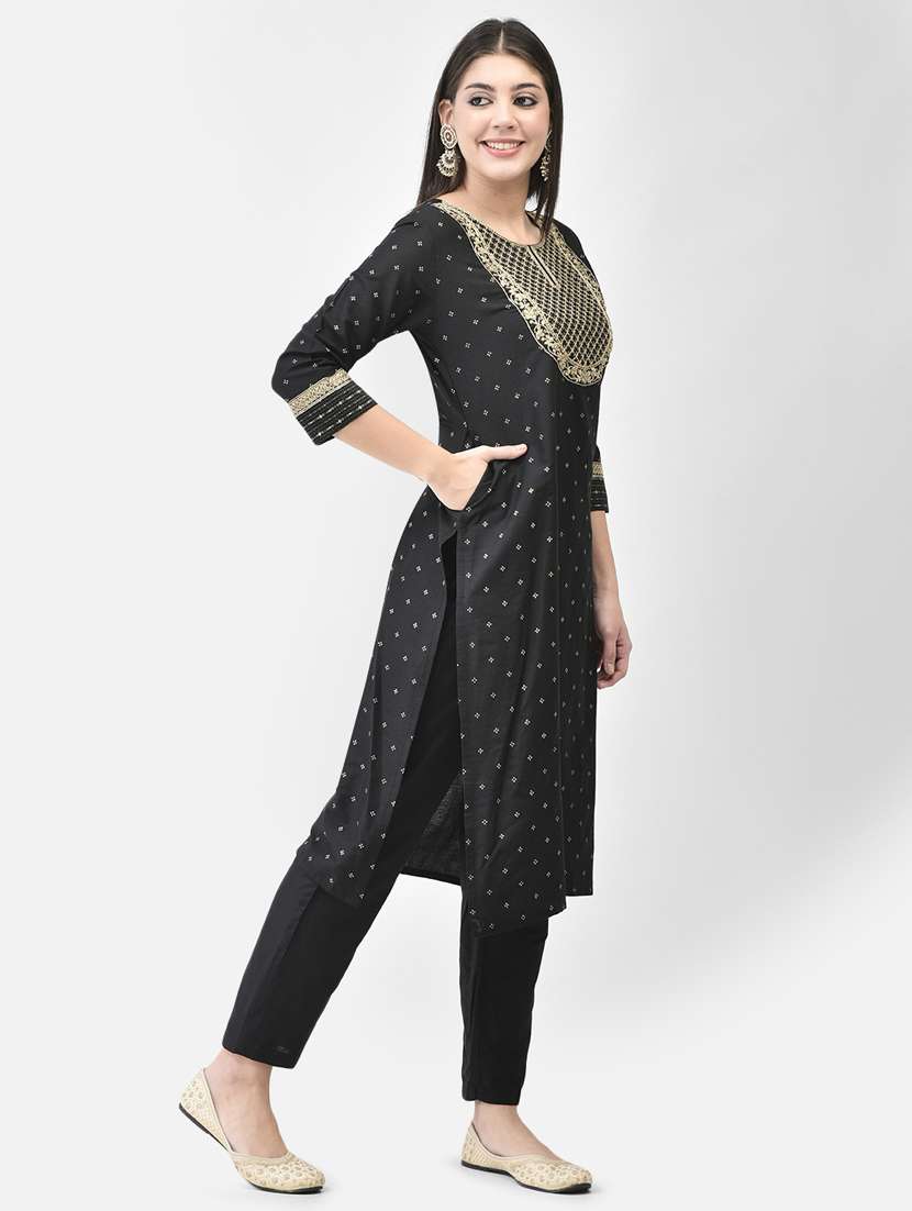 women black round neck straight kurta - 20683372 -  Standard Image - 3