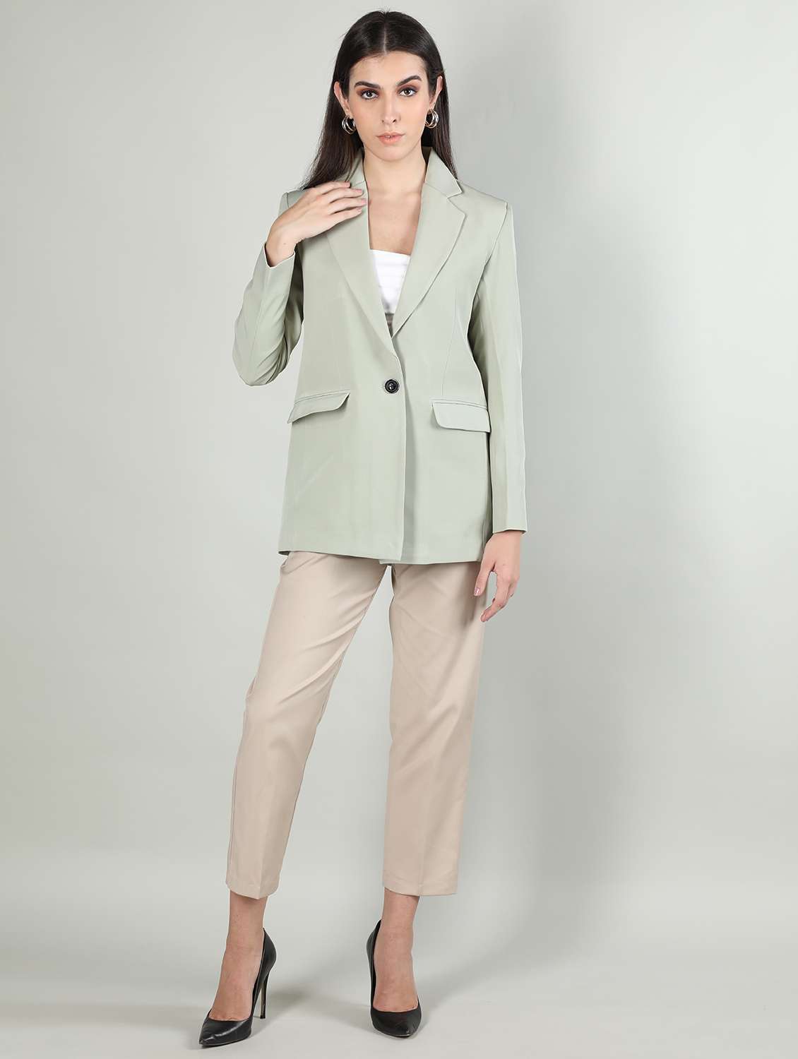 women solid single breasted blazer - 20683873 -  Standard Image - 3