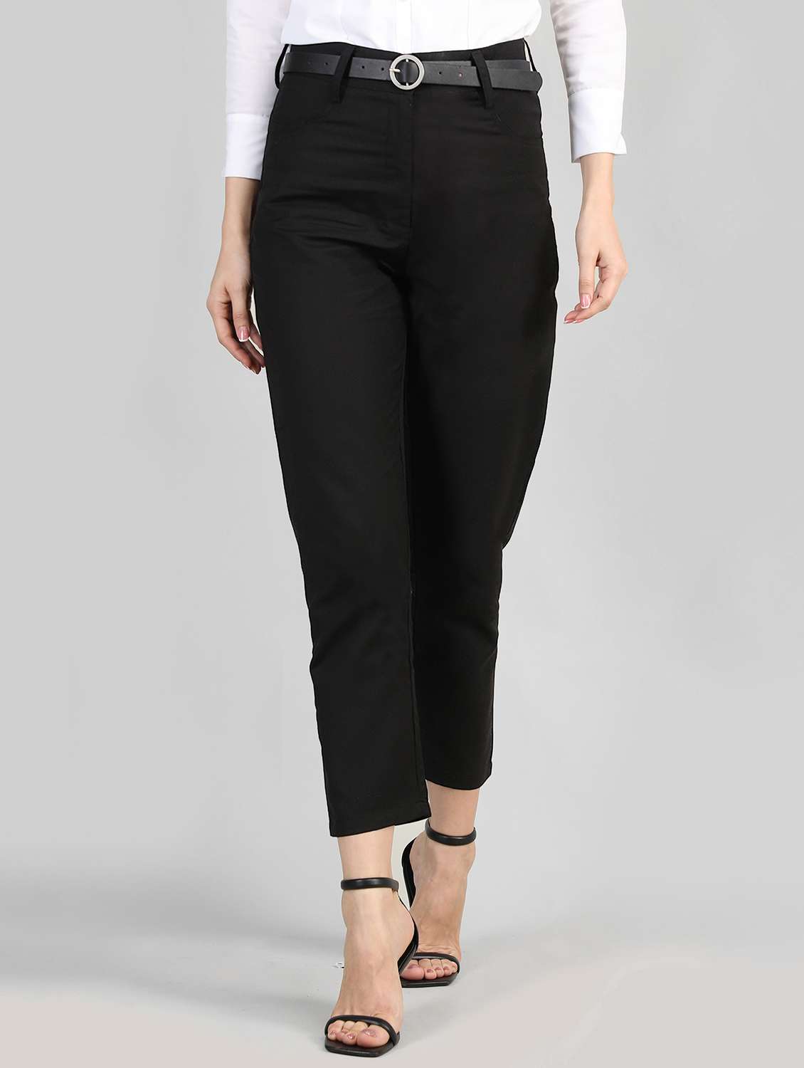 women mid-rise black solid track pant