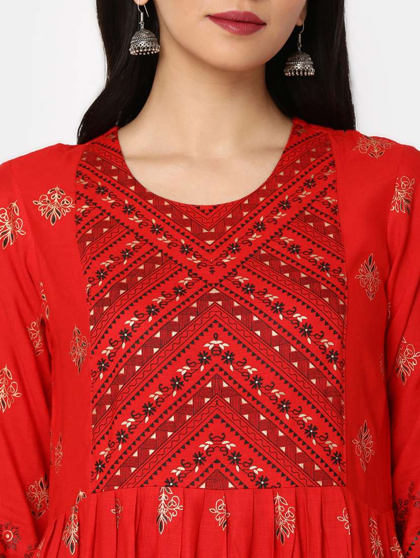 red three quarter sleeve flared kurta - 20685998 -  Standard Image - 5