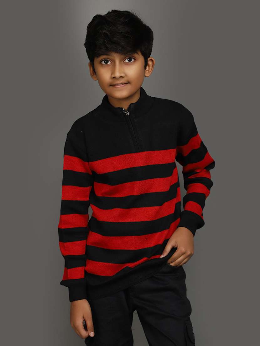 boy long sleeves sweater - 20687126 - Zoom Image - 0