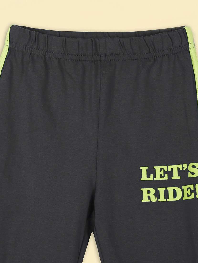 boys printed twin sets  - 20687518 -  Standard Image - 3