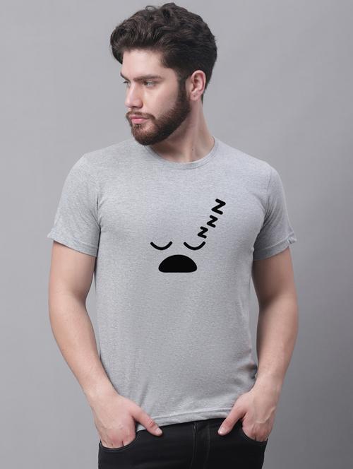 men round neck chest print t-shirt - 20688151 - Standard Image - 0