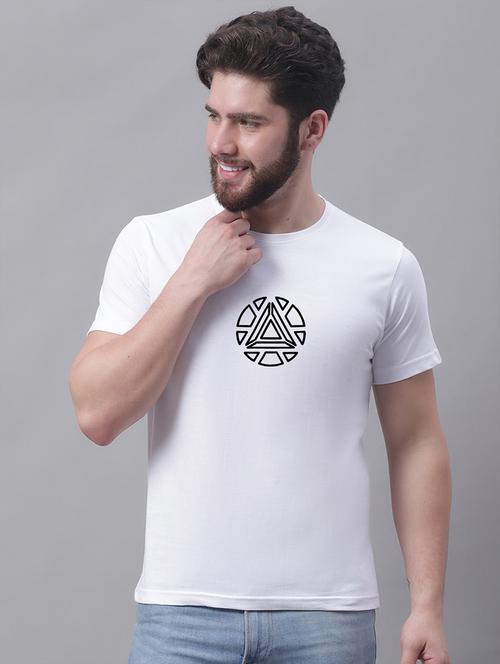 men round neck chest print t-shirt - 20688177 - Standard Image - 0