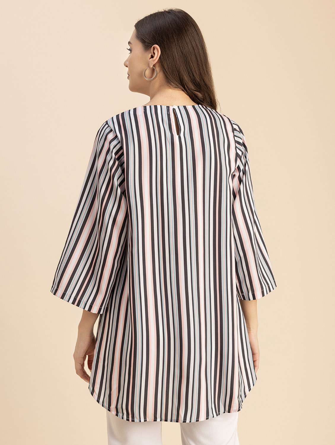 women striped round neck high low top - 20694647 -  Standard Image - 3