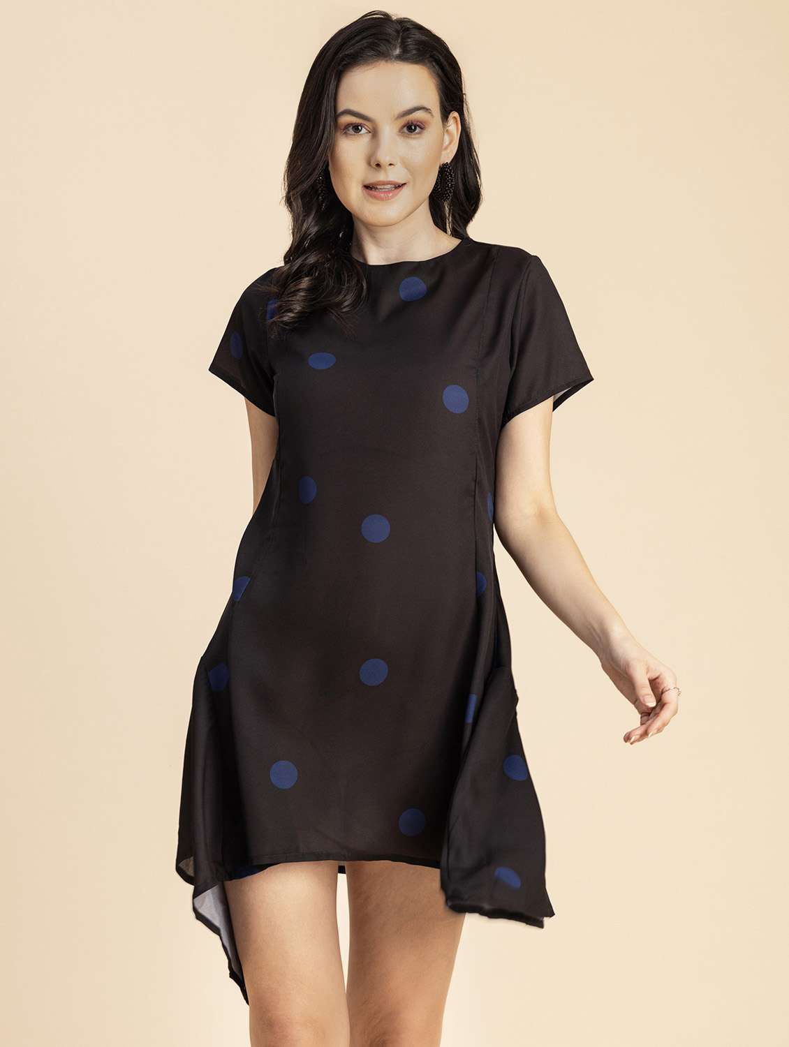 women polka doted round neck asymmetric dress
