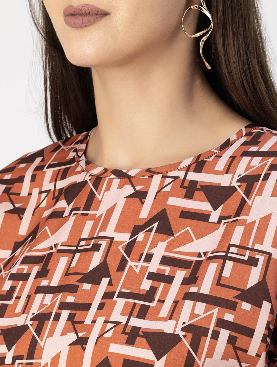 women geometric print round neck top - 20694902 - Standard Image - 5