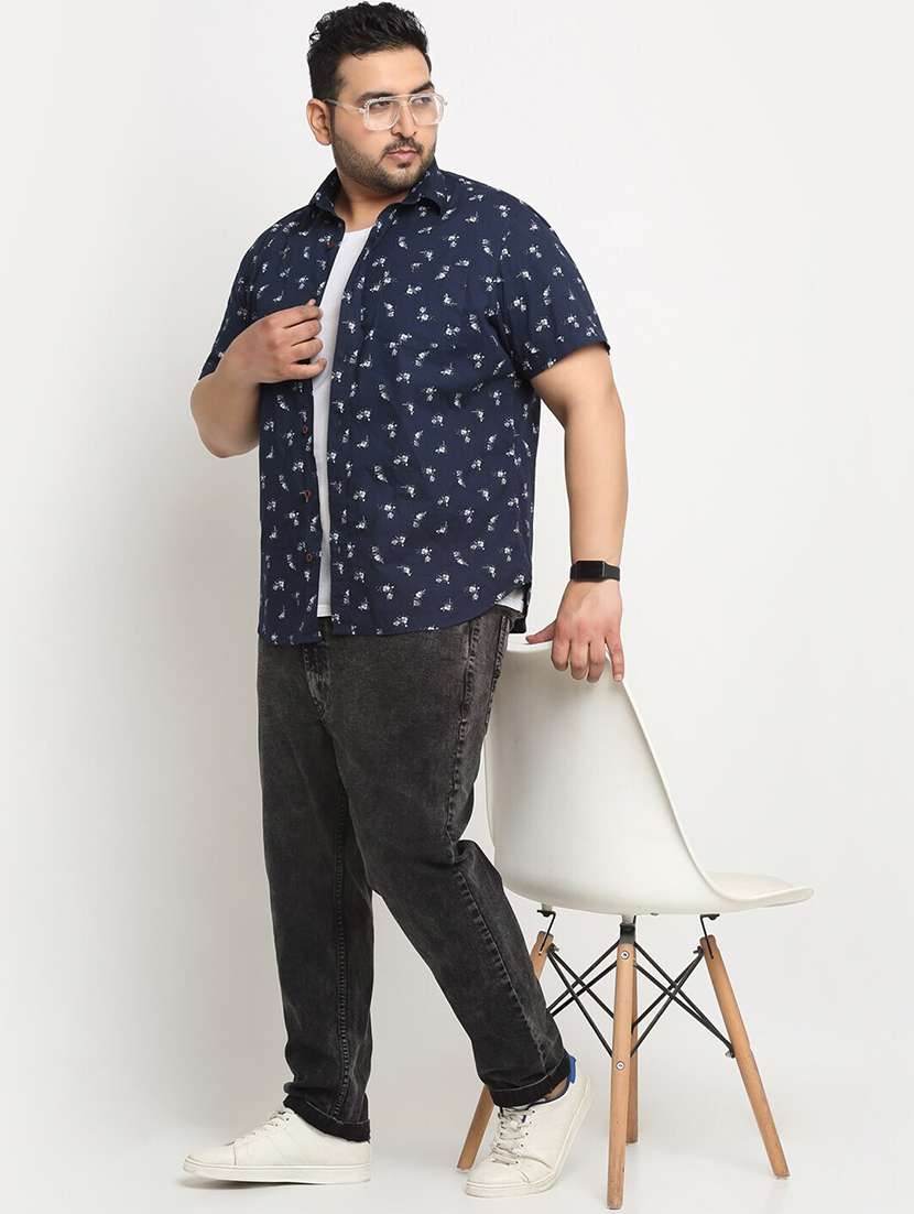 mens relaxed fit plain jeans - 20724076 -  Standard Image - 3