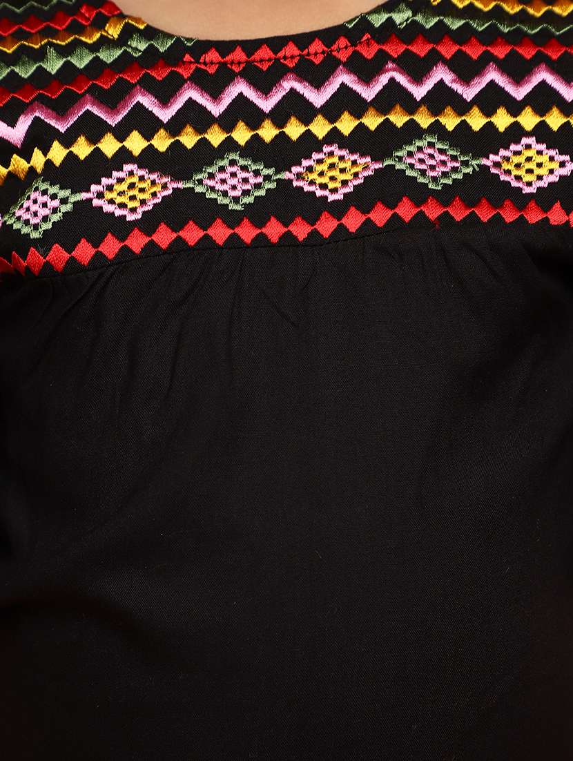 girls blacks elf-designed top - 20725228 -  Standard Image - 5