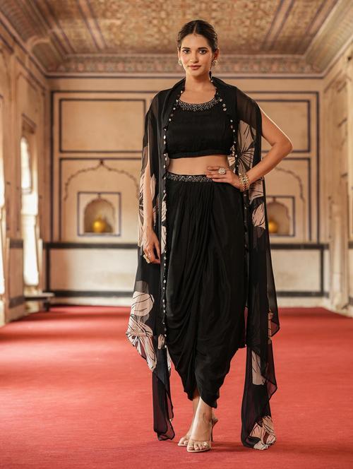 black embroidered neck ethnic fusion set - 20727257 -  Standard Image - 0