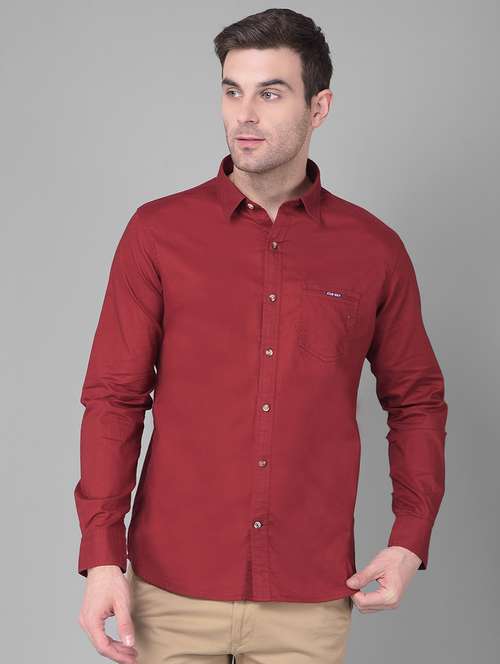 men maroon cotton solid casual shirt - 20727651 -  Standard Image - 0