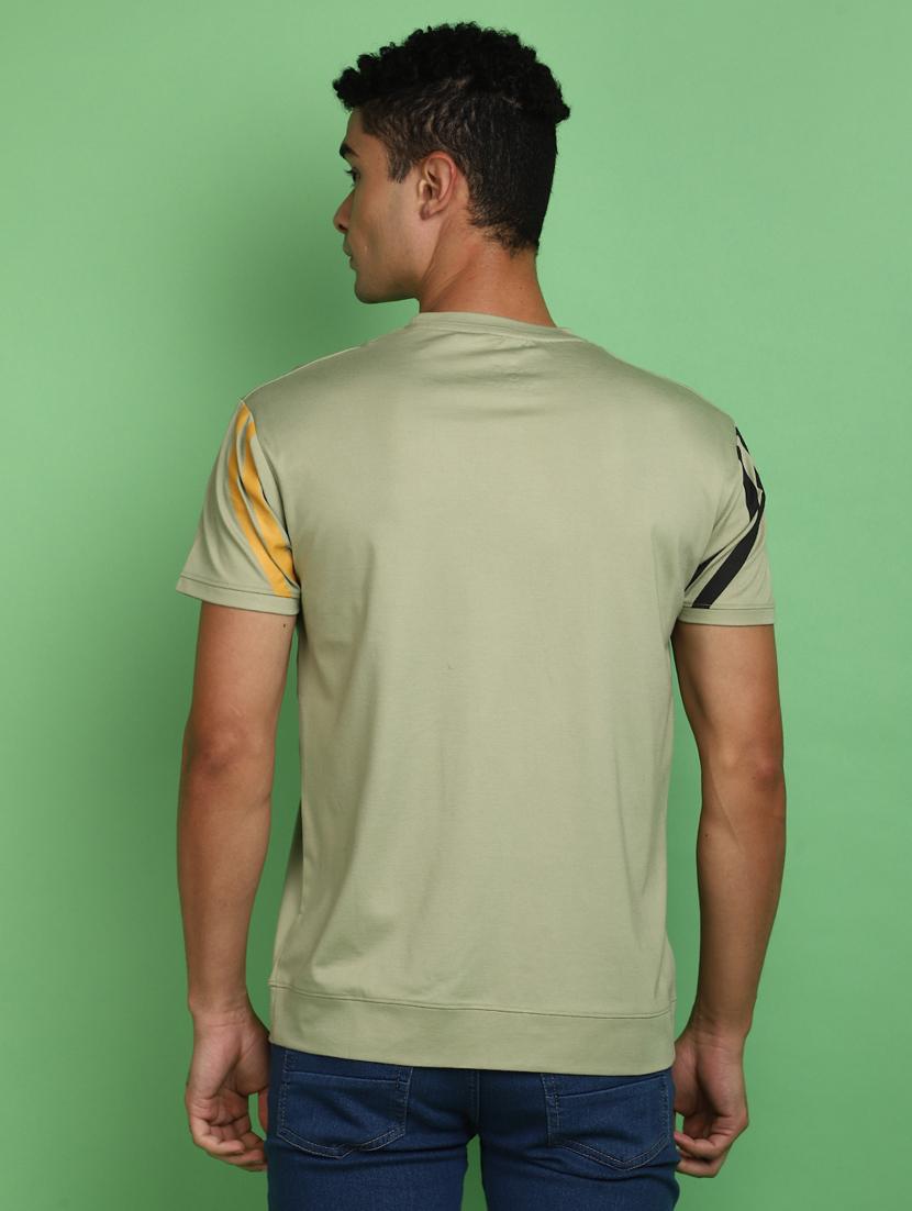 men round neck front print t-shirt - 20728124 - Standard Image - 3