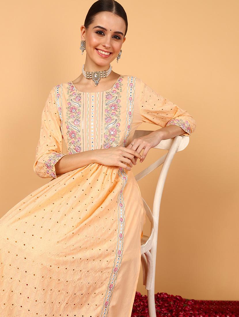 women kurta pant set with dupatta - 20729441 - Standard Image - 3