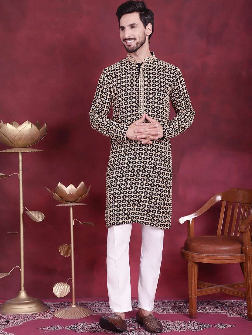 men embroidered mandarin neck long kurta - 20733209 - Zoom Image - 0