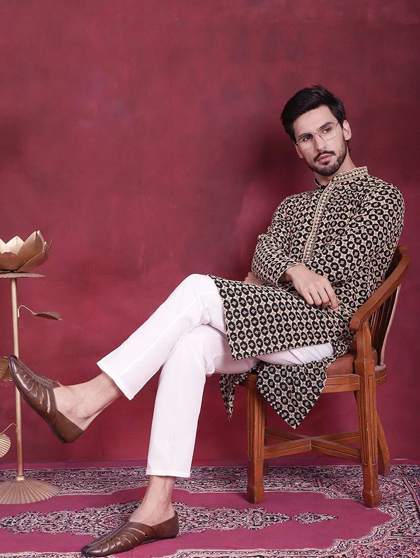 men embroidered mandarin neck long kurta - 20733209 - Standard Image - 5