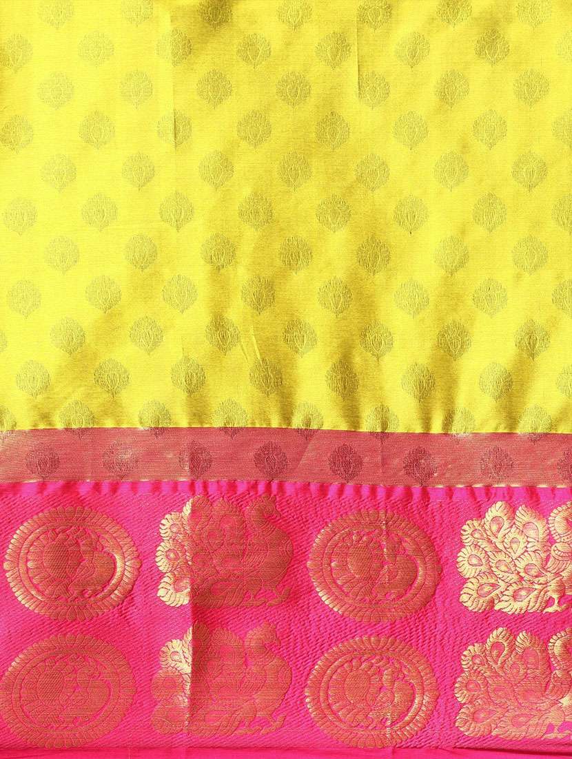 women self design bordered saree with blouse - 20754280 -  Standard Image - 3