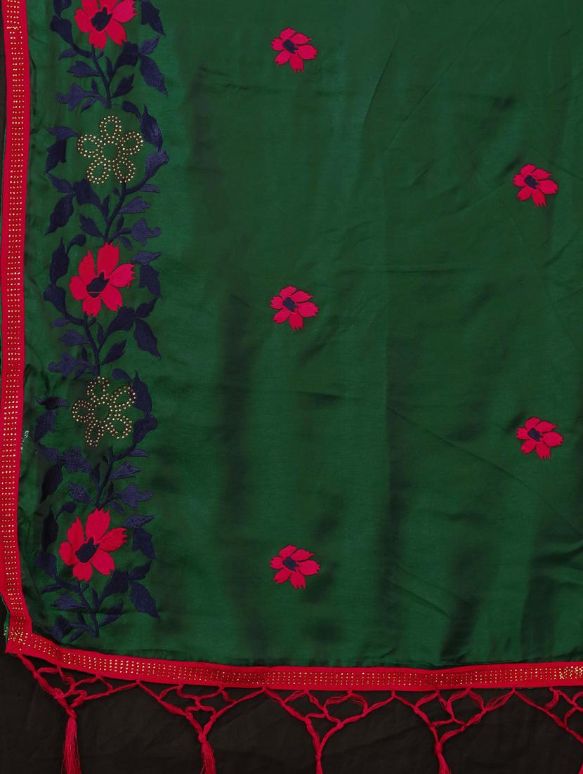 green solid with work saree with blouse - 20755109 - Standard Image - 3