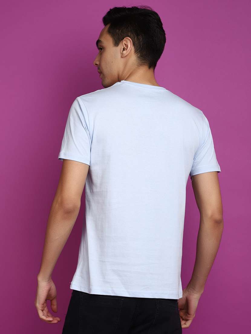 men round neck front print t-shirt - 20755282 -  Standard Image - 3