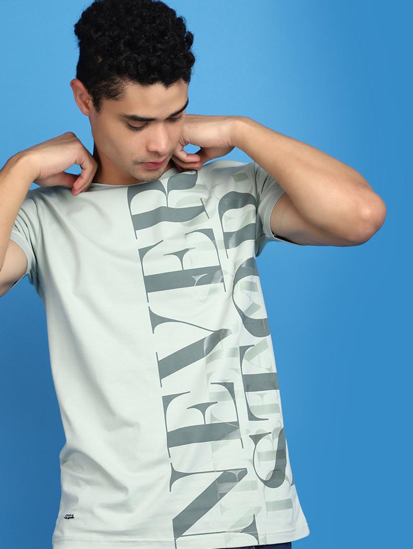 men round neck typographic print t-shirt - 20764177 - Standard Image - 3