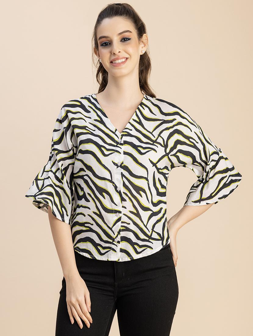 women animal print bell sleeves top - 20766001 -  Zoom Image - 0