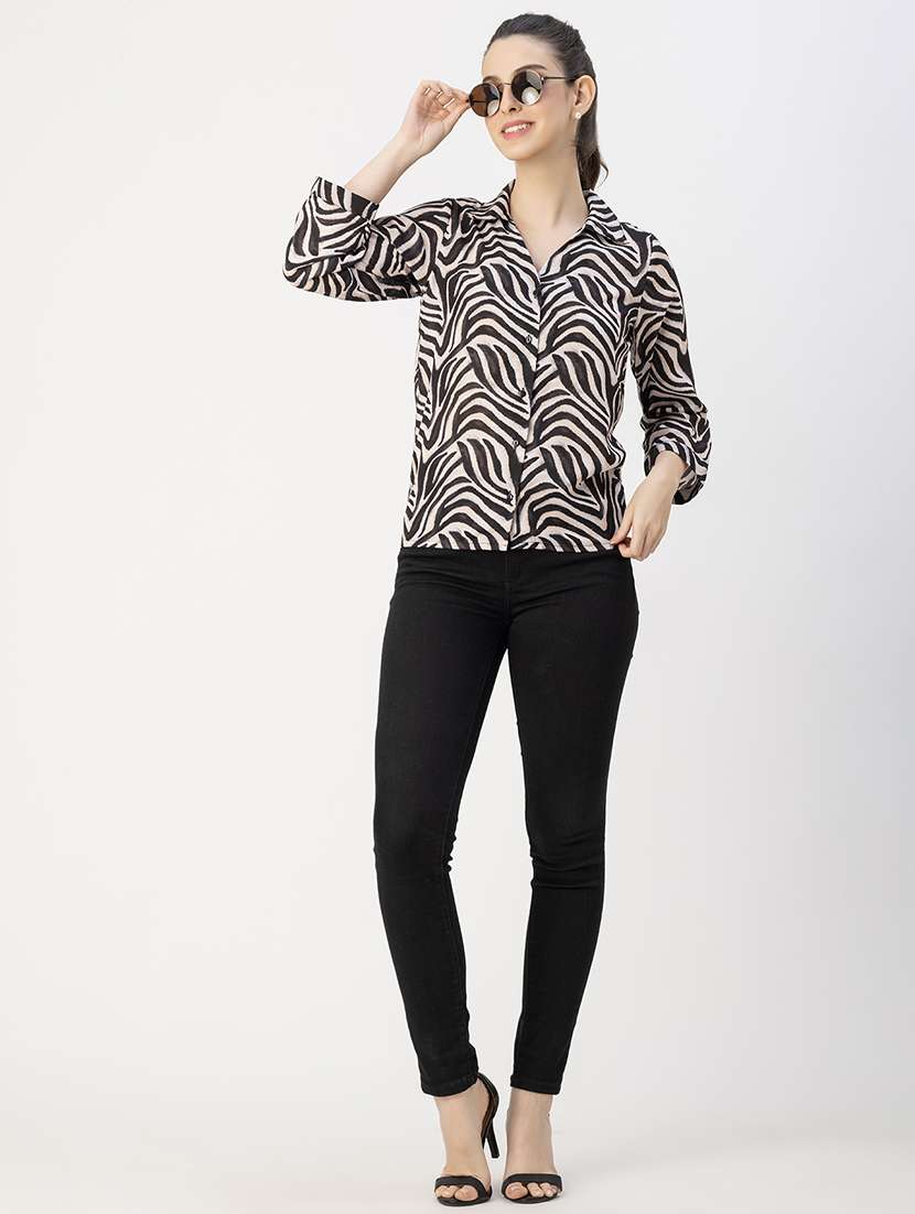 women printed collared straight top - 20766002 -  Standard Image - 5