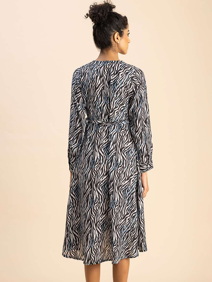 women animal print puff sleeves wrap dress - 20767767 -  Standard Image - 3