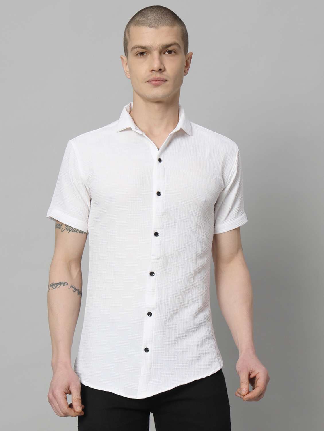 white solid casual shirt