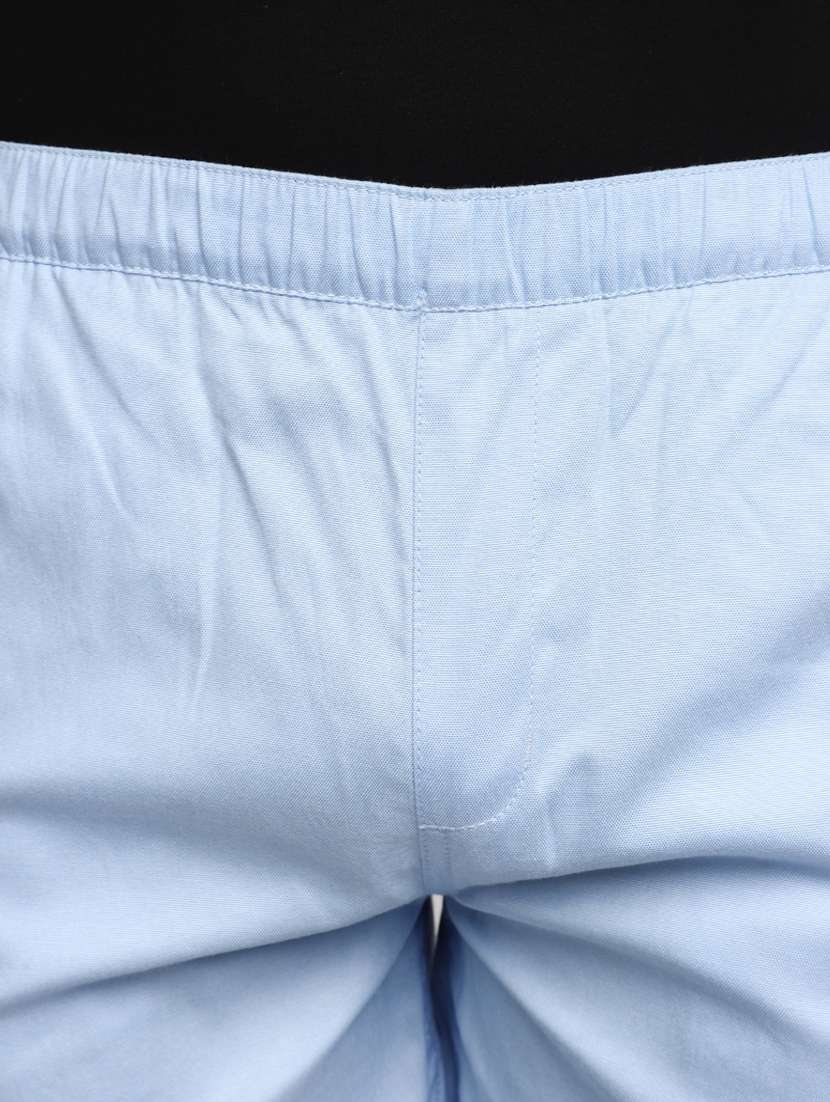 men solid mid rise shorts - 20813247 -  Standard Image - 5