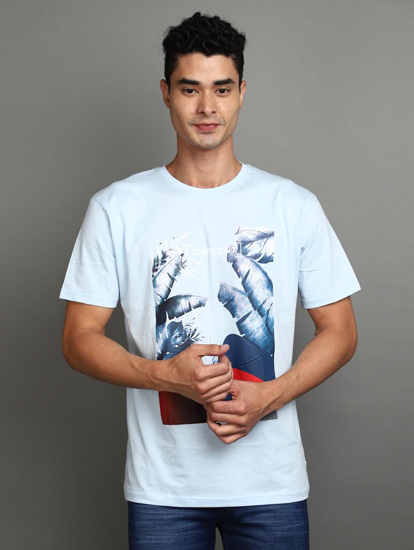 men round neck front print t-shirt - 20815961 - Zoom Image - 0