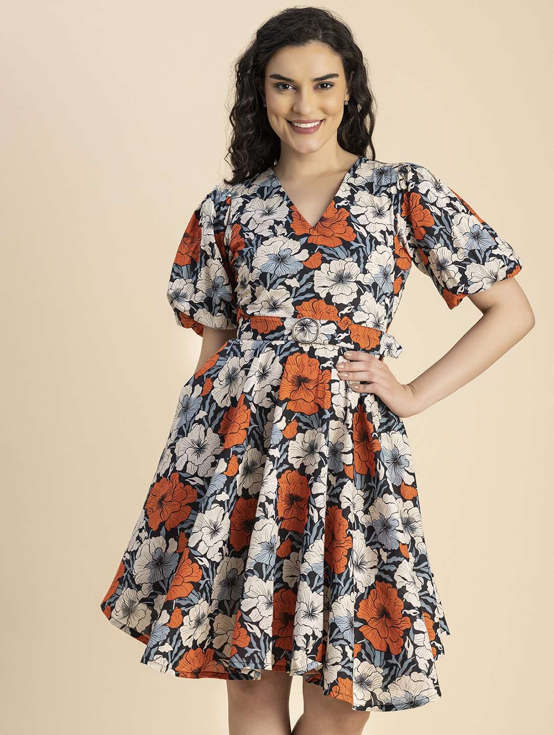 black floral printed fit & flare dress - 20817894 - Zoom Image - 0