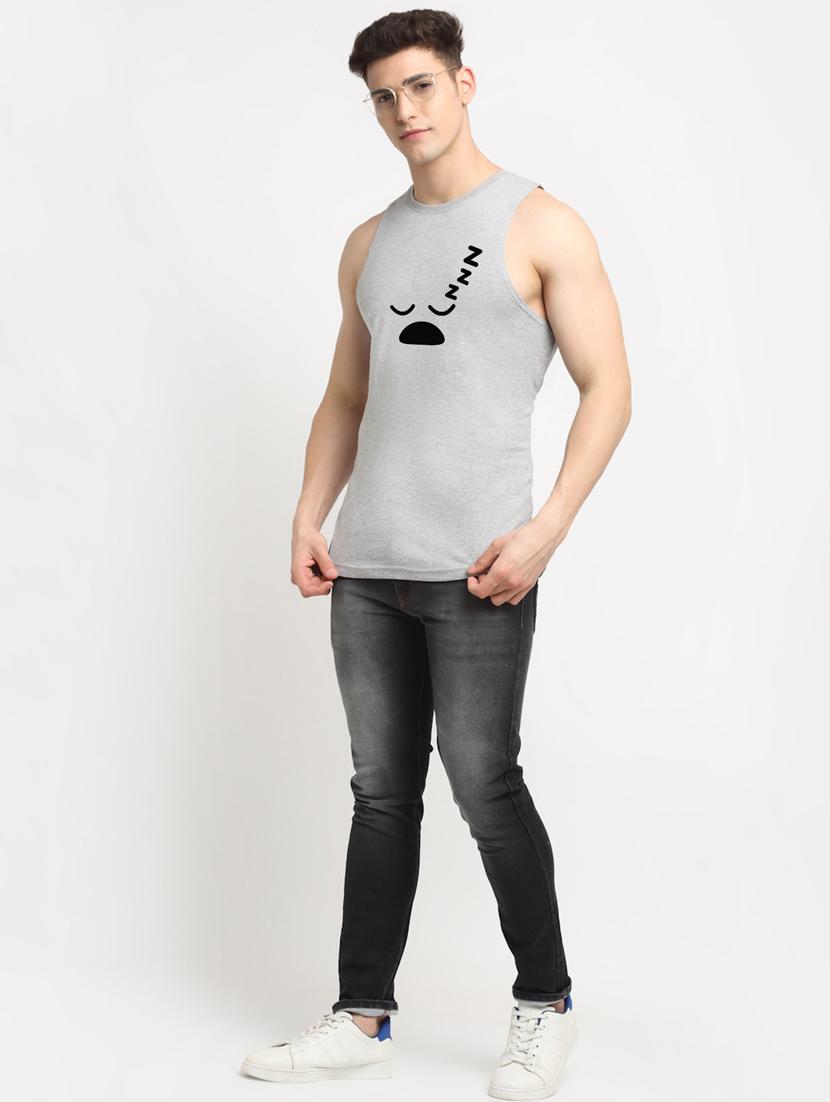 men round neck chest print t-shirt - 20822304 - Standard Image - 3