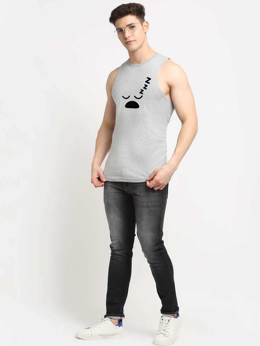 Men Round Neck Chest Print T Shirt