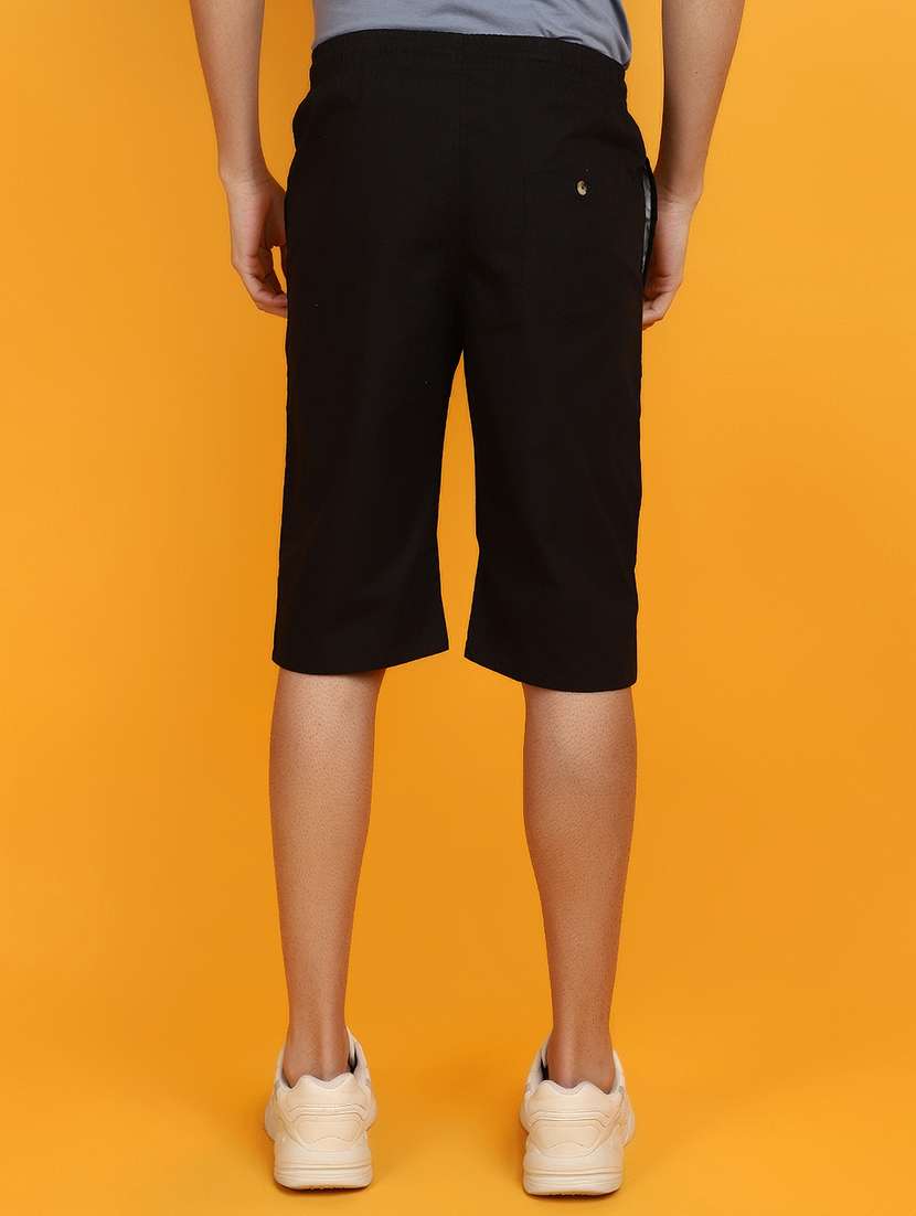 men cotton solids shorts - 20825638 -  Standard Image - 3