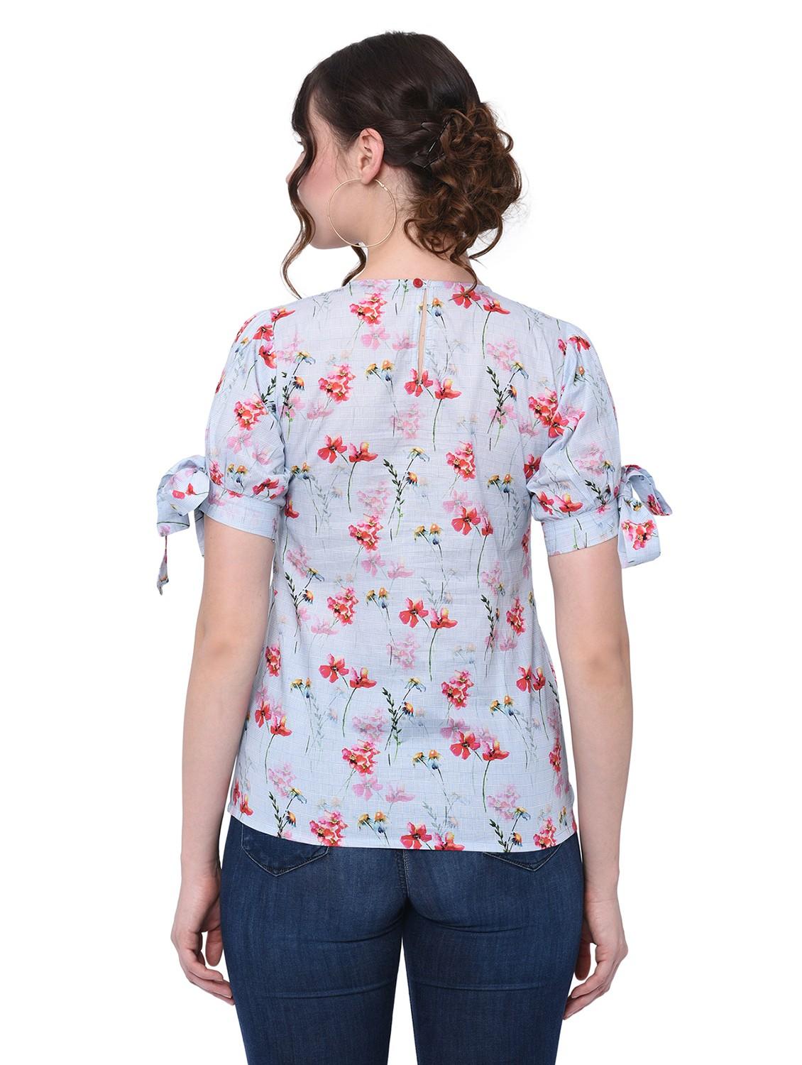 light blue floral print crepe regular top - 20829342 - Standard Image - 3