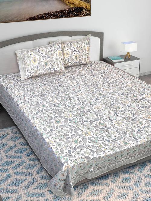 texstylers cotton printed kantha pattern traditional jaipuri queen size bedsheet with 2 pillow covers - 20829800 - Standard Image - 0