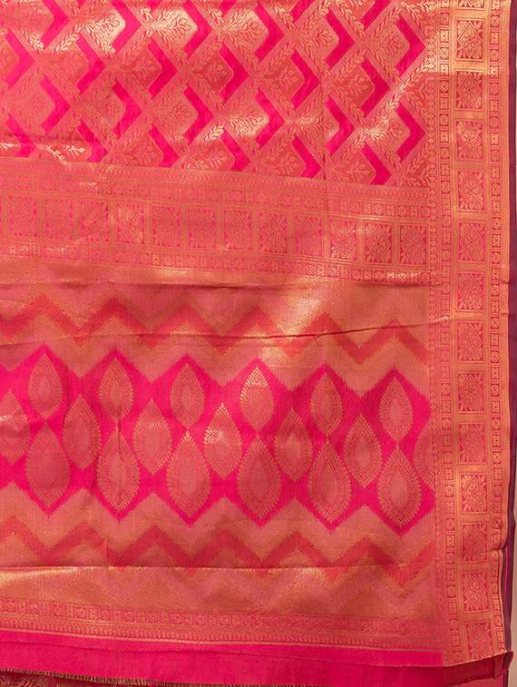 women red self design kanjivaram saree with blouse - 20830551 - Standard Image - 5