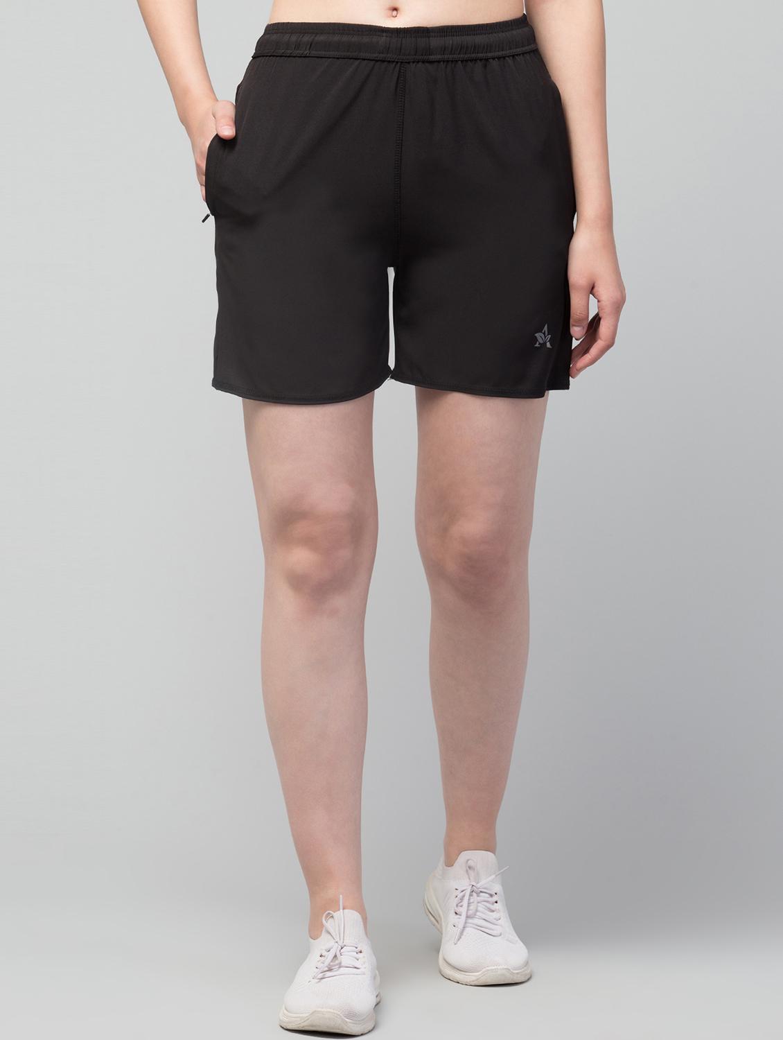 women's solid mid rise active wear shorts - 20830748 - Zoom Image - 0