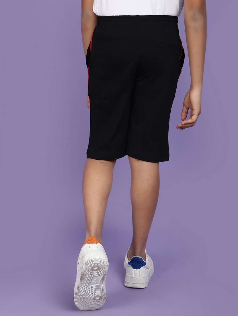 black side taped three fourth  - 20831439 -  Standard Image - 3