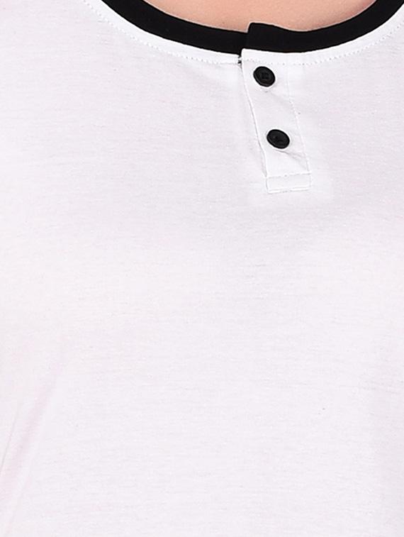 women solid round neck t-shirt - 20842134 - Standard Image - 5