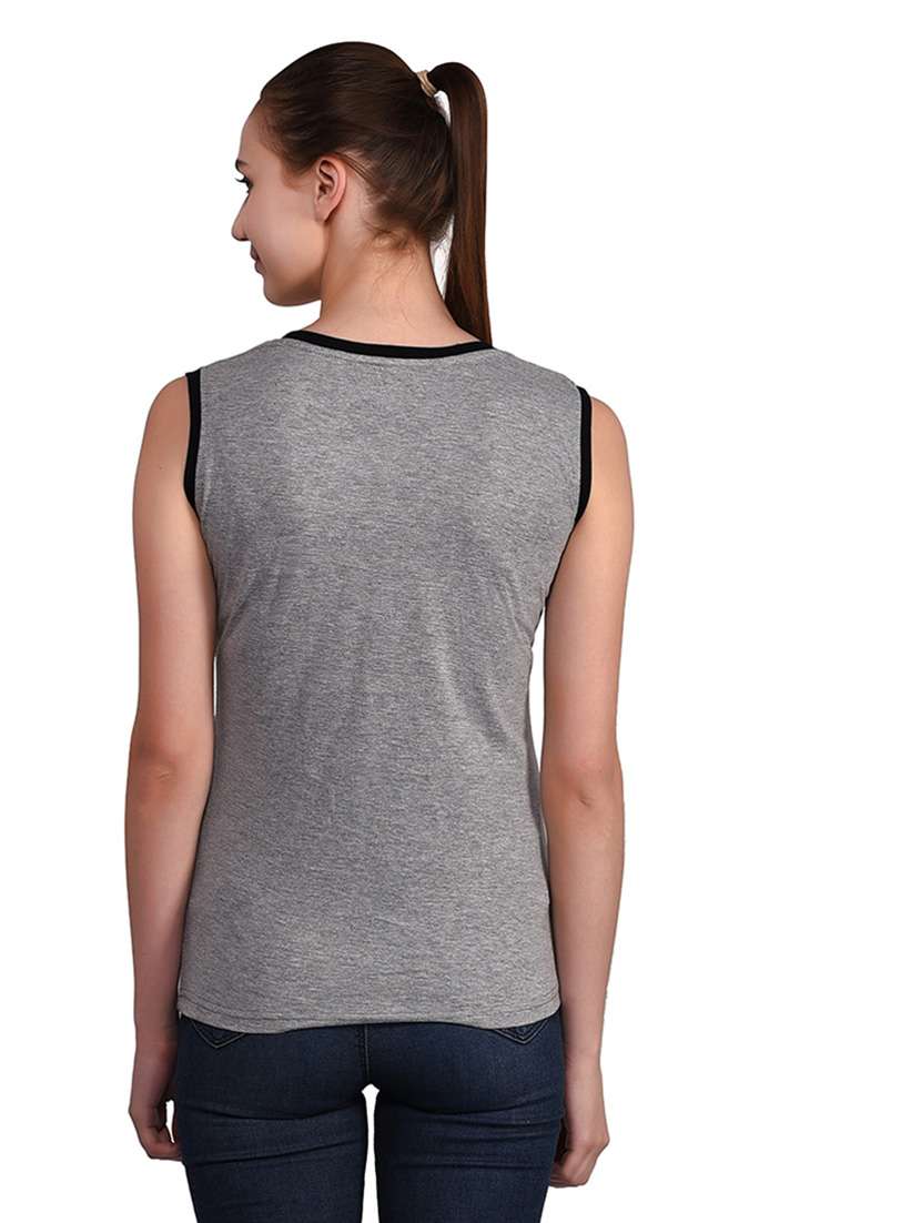 women solid round neck t-shirt - 20842147 - Standard Image - 3