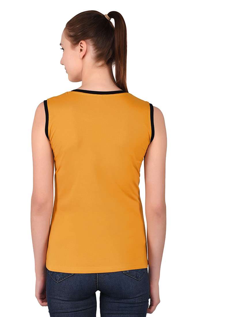 women solid round neck t-shirt - 20842148 -  Standard Image - 3