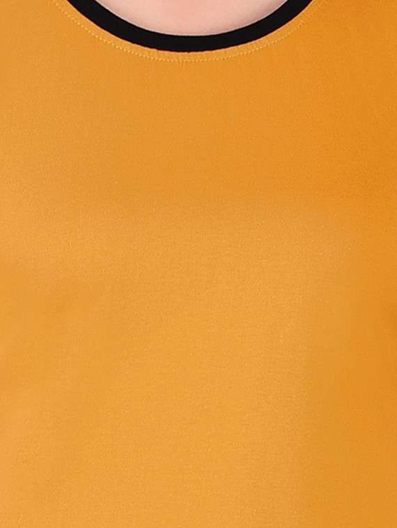 women solid round neck t-shirt - 20842148 -  Standard Image - 5