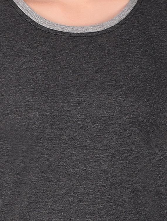 women solid round neck t-shirt - 20842256 - Standard Image - 5