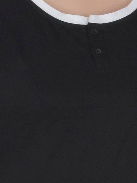 women solid round neck t-shirt - 20842258 - Standard Image - 5