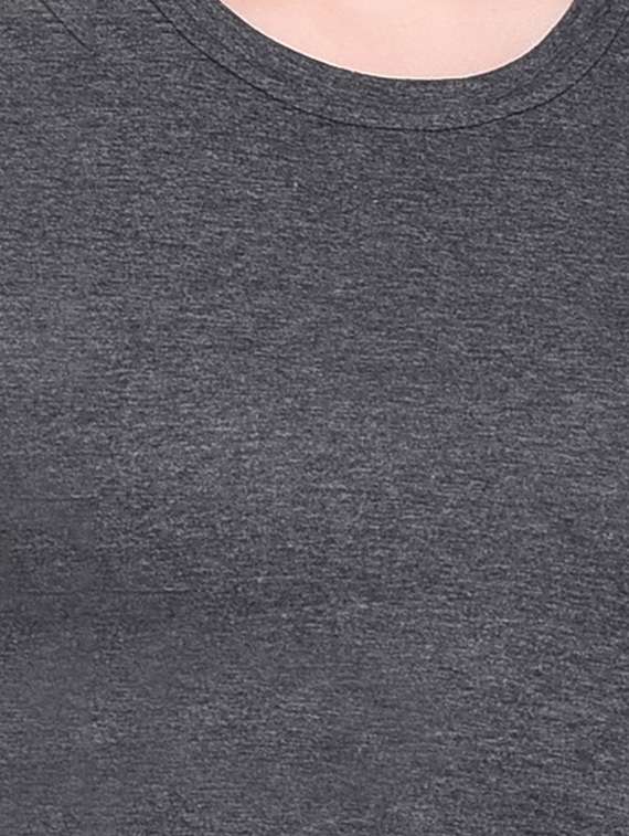 women solid round neck t-shirt - 20842277 - Standard Image - 5