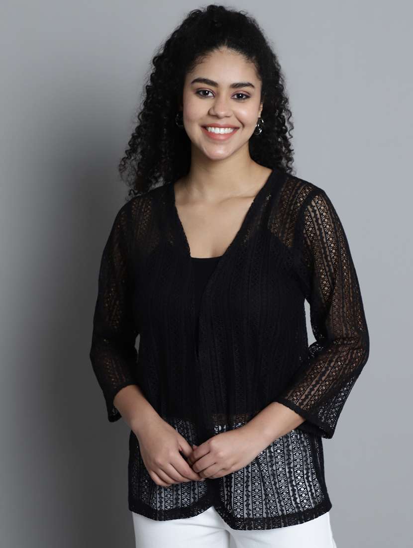 women self design net regular shrug